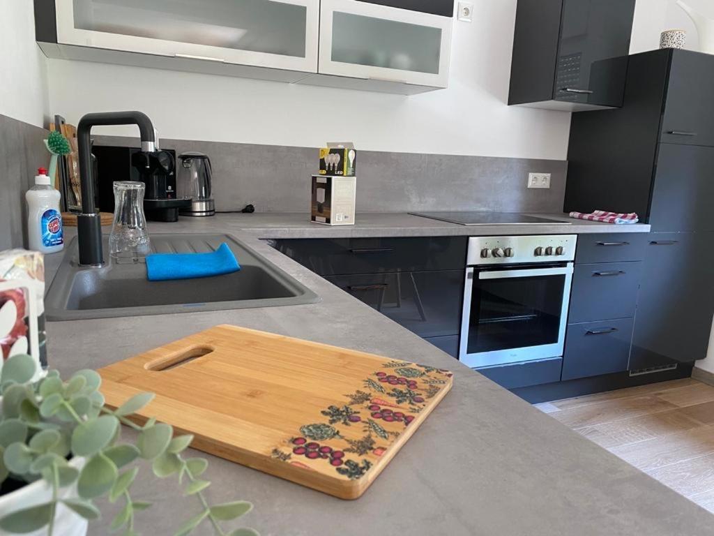 Apartment Mit Parkblick Gratkorn Eksteriør billede