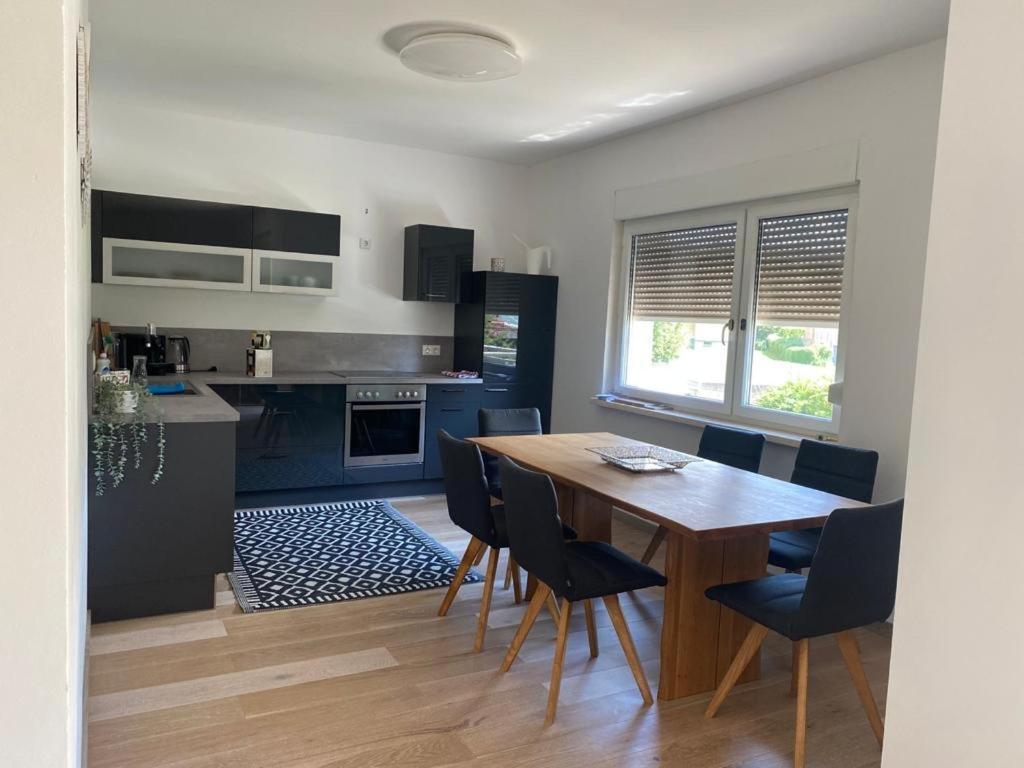 Apartment Mit Parkblick Gratkorn Eksteriør billede