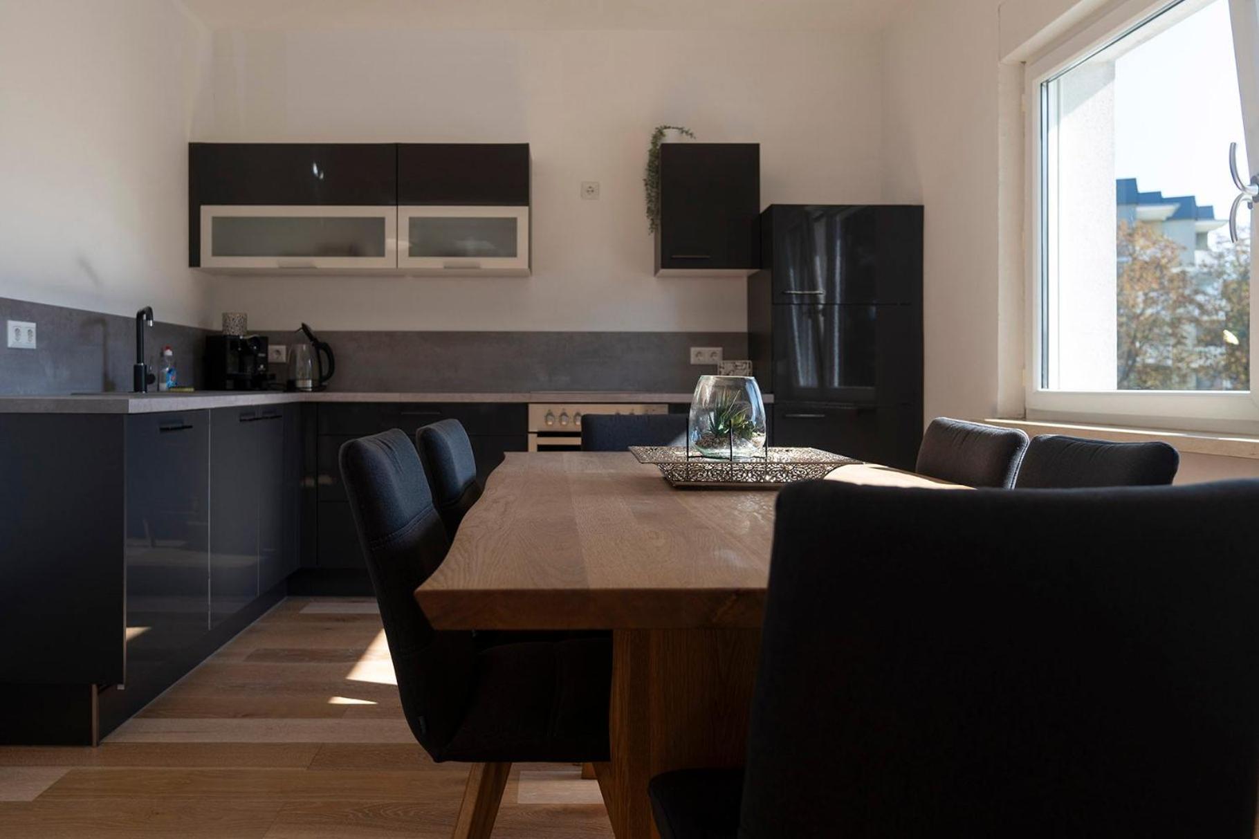 Apartment Mit Parkblick Gratkorn Eksteriør billede